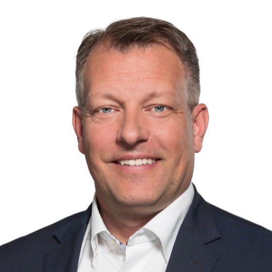 Niklas Persson, Hitachi Energy